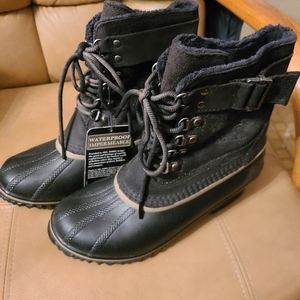 Sorel Joan Slimpack Lace Size 6